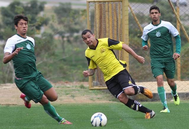 De forma temporária, Tigre recupera os três pontos do caso Cristiano