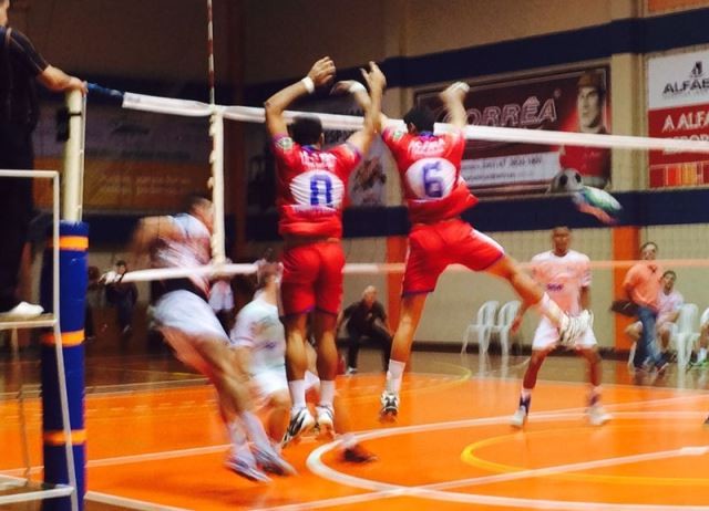 Içara estreia com derrota no Estadual de Voleibol