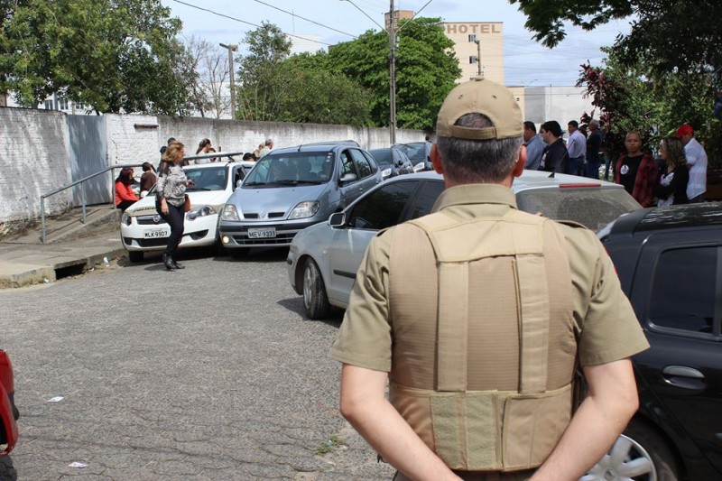 Manhã de votação é considerada tranquila pela PM