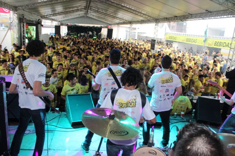Bandas animam 3º Espetigre