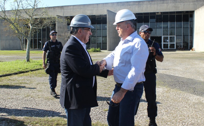 Governador solidário com situação da prefeitura de Criciúma