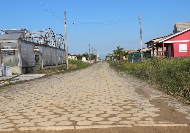 Ruas do Balneário Rincão são revitalizadas