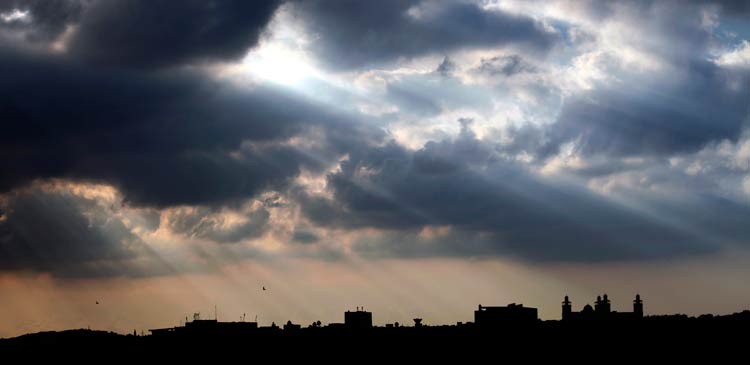 Nebulosidade variável e chuva prevalecem nesta semana