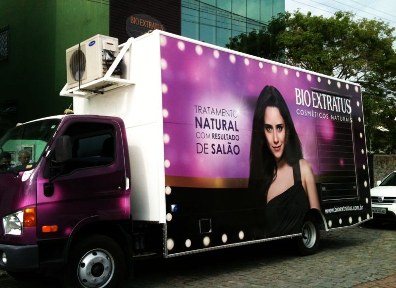 Momento de beleza gratuito para mães na Nereu