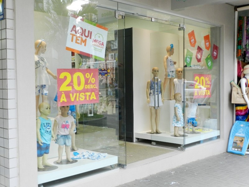 Cerca de 400 lojistas estão otimistas com início da Megaliquidação