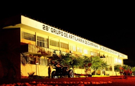 Bandidos atacam quartel e levam fuzil do Exército