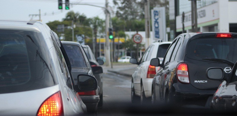 Sexta é o prazo para pagar parcelas de veículo com placas de final 1, 2 e 3
