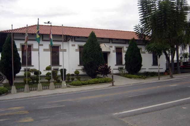 Cocal do Sul deverá demitir servidores temporários irregulares