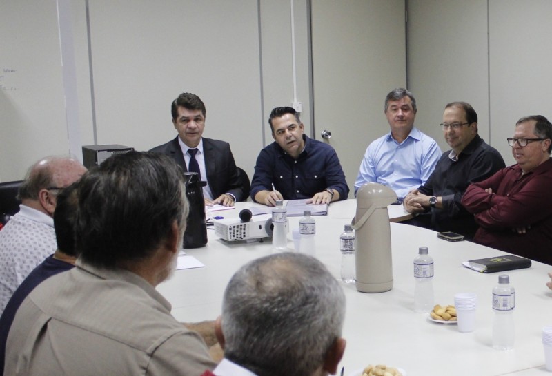 Estado entrega projeto das alças do Anel Viário