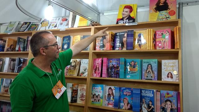 VÍDEO: Youtubers e Dan Brown mandando na Feira do Livro