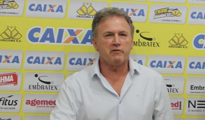 Édson Gaúcho está fora do Criciúma