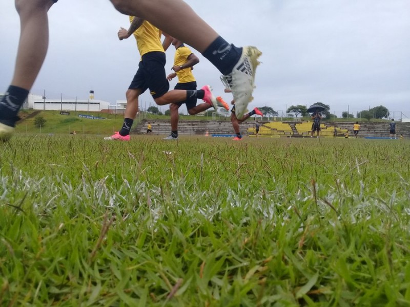 Tigre faz o último treino de 2017