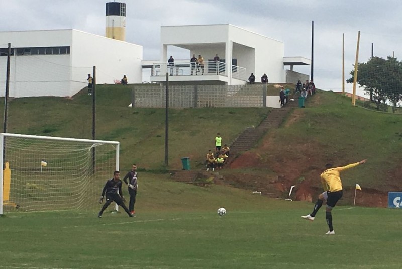 Tigre volta para o Z-4