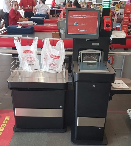 Autopagamento é aposta dos Supermercados Manentti
