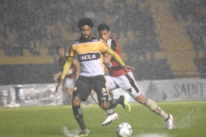 Ex-Criciúma, Joanderson é anunciado na equipe B do Grêmio 