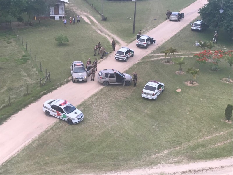 Polícia Militar prende assaltantes 