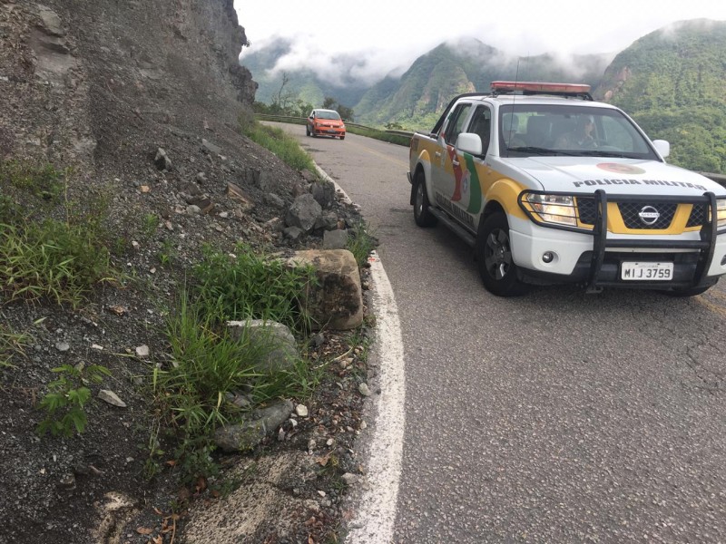 Ainda interditada, Serra do Rio do Rastro passa por nova inspeção