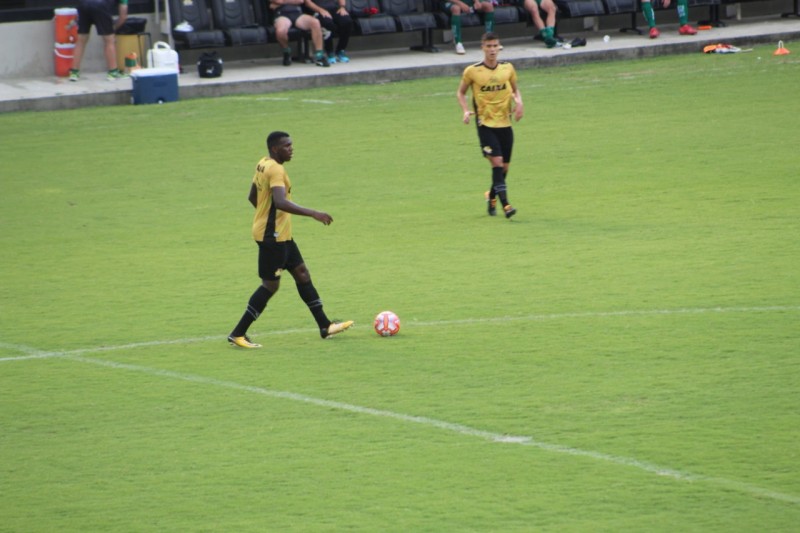 Criciúma rescinde com Jacy Maranhão
