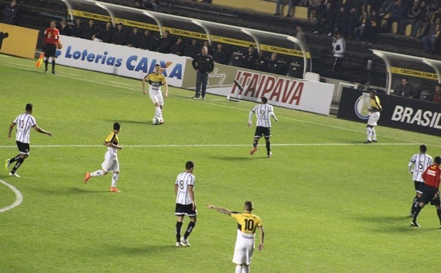 Criciúma e Bragantino: tricolor em busca da invencibilidade com Wilsão