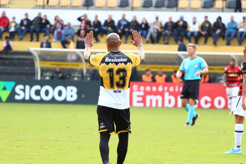 Guarani vence e Criciúma é vice-lanterna da Série B 