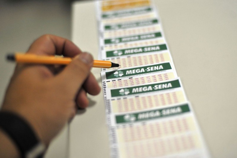 Mega-Sena acumula novamente e prêmio chega a R$ 90 milhões 