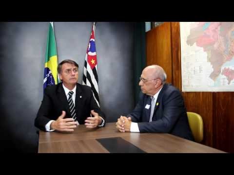 Votei no Bolsonaro, mas ele precisa parar com as bobagens