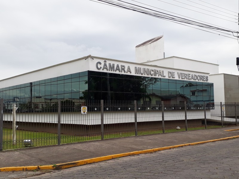 Câmaras municipais também suspendem atividades na região Sul de Santa Catarina 