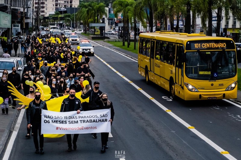 Setor de eventos: após seis meses de paralisação, manifestantes pedem retorno das atividades 