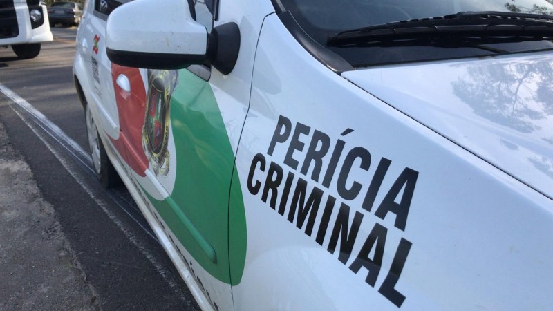 Mulher é morta com dois disparos de arma de fogo em Sombrio 