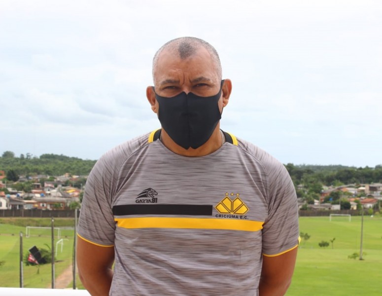 Hemerson Maria fala sobre contratações, Série C, racismo e a busca pela reconstrução do Criciúma