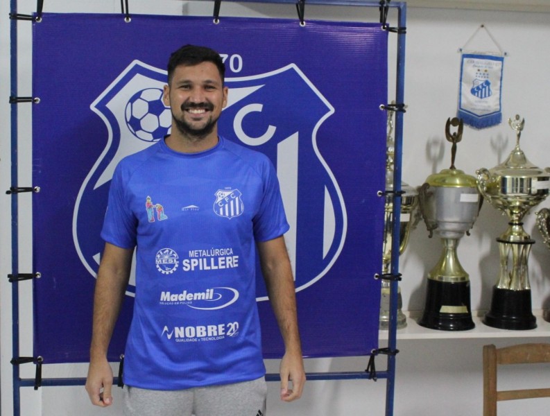 Caravaggio lança camisa para Série C do Catarinense