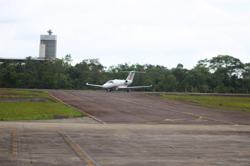 Recursos para revitalização do Aeroporto Diomício Freitas estão garantidos, diz prefeito