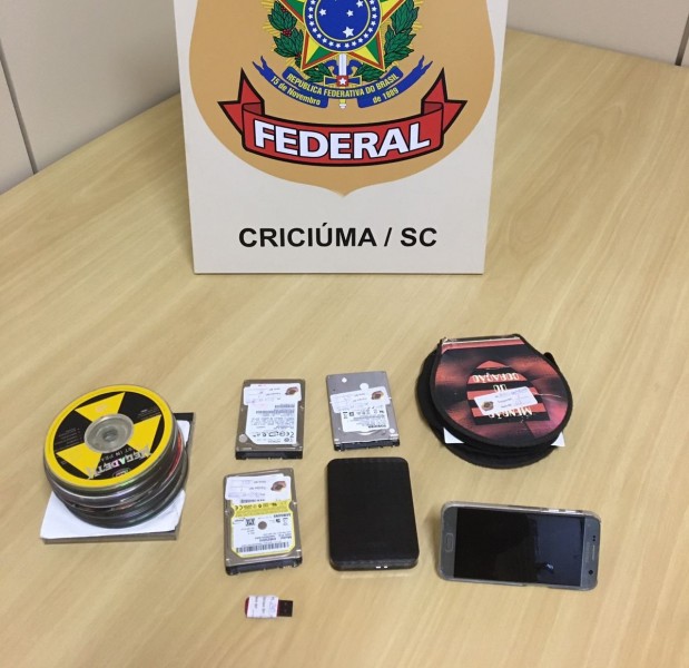 Suspeito de armazenar e compartilhar pornografia infantil é preso pela Polícia Federal em Cocal 