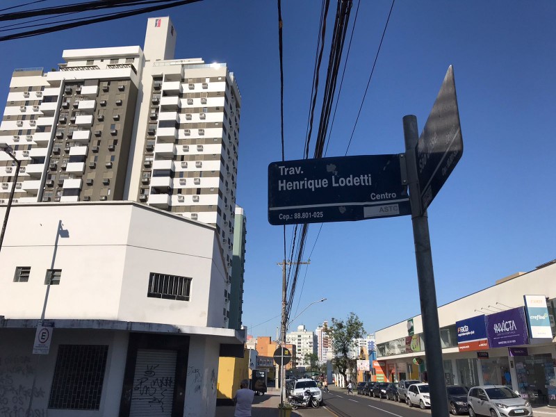 Criciúma desenvolve projeto de Rua Coberta na área central 