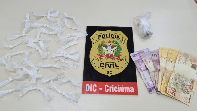 Polícia faz operação contra tráfico de drogas no bairro Paraíso; uma pessoa foi presa