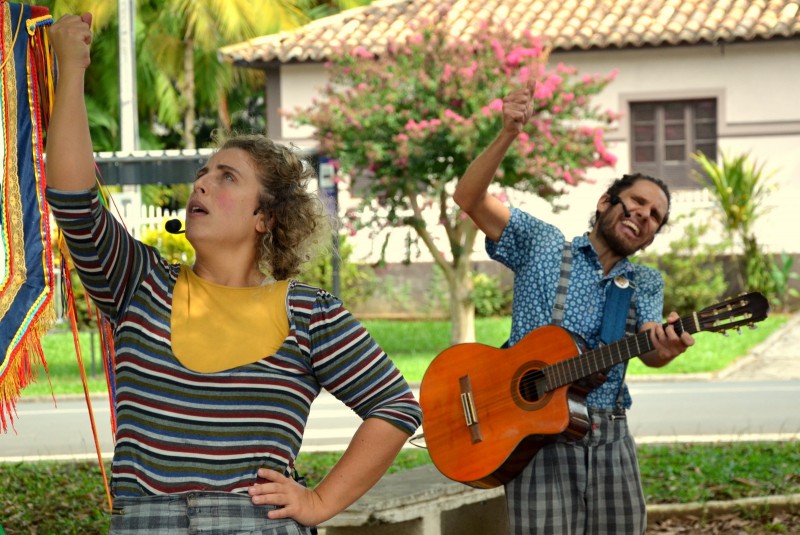 Grupo Cirandela faz circulação por escolas municipais