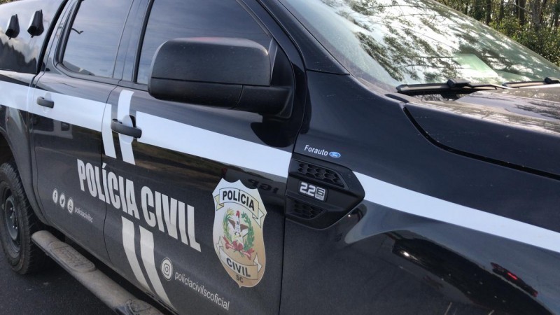Polícia Civil prende acusado de esfaquear ex-esposa em Capivari de Baixo