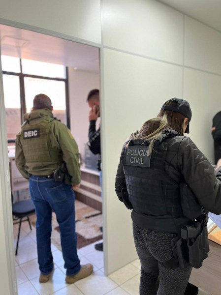 Polícia Civil deflagra operação destinada ao combate à corrupção em Içara 