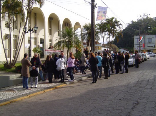 Paralisação dos servidores de Nova Veneza é transferida para sexta-feira