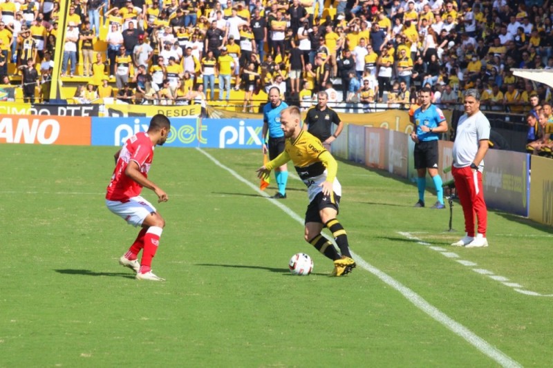 Criciúma x CRB: Tigre reencontra a torcida no Majestoso com objetivo de voltar ao G4 da Série B