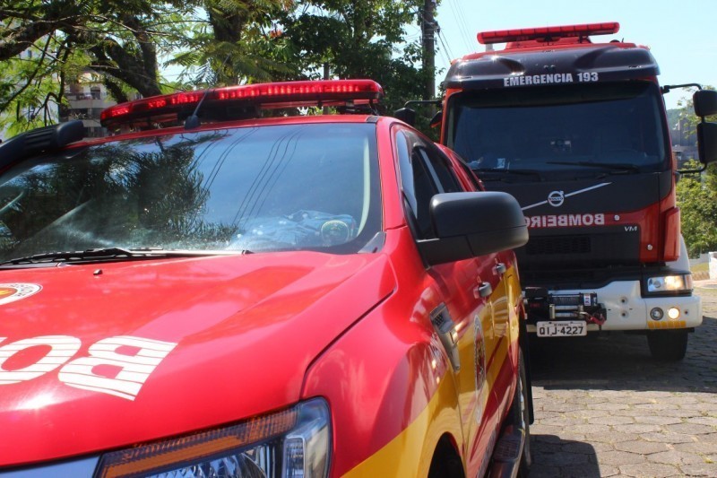 Homem sofre parada cardiorrespiratória após se afogar em Balneário Gaivota