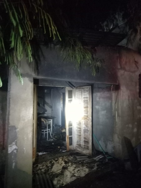 Içara: morador é encontrado morto durante incêndio em residência