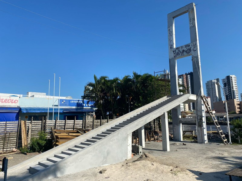 Marinha do Brasil autoriza hasteamento de cabos da ponte pênsil de Passo de Torres