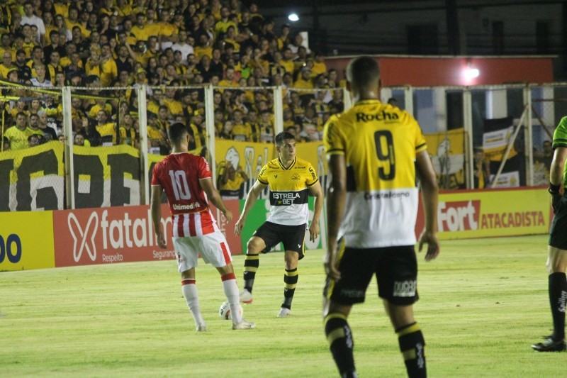 Criciúma não vence o Hercílio Luz no Aníbal Costa desde 2019 