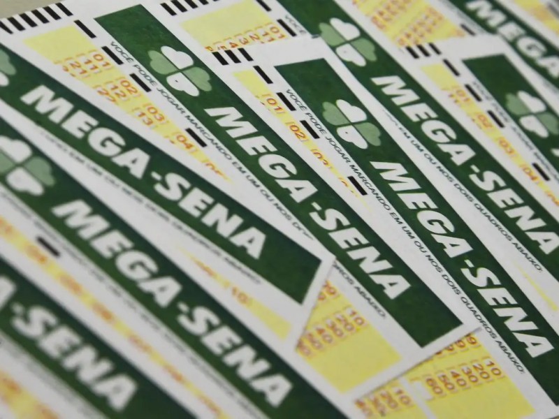 Prêmio principal da Mega-Sena acumula, mas oito apostas de Tubarão acertam a quadra