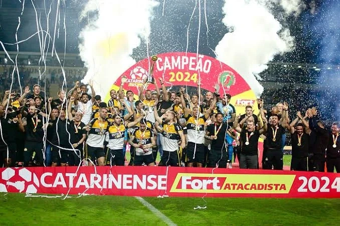 Catarinense 2025 com nova fórmula e disputa mais acirrada