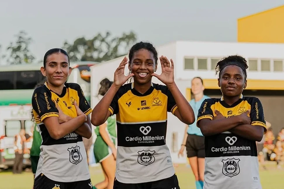 Segundo confronto pelas quartas de final das Meninas Carvoeiras acontece neste domingo