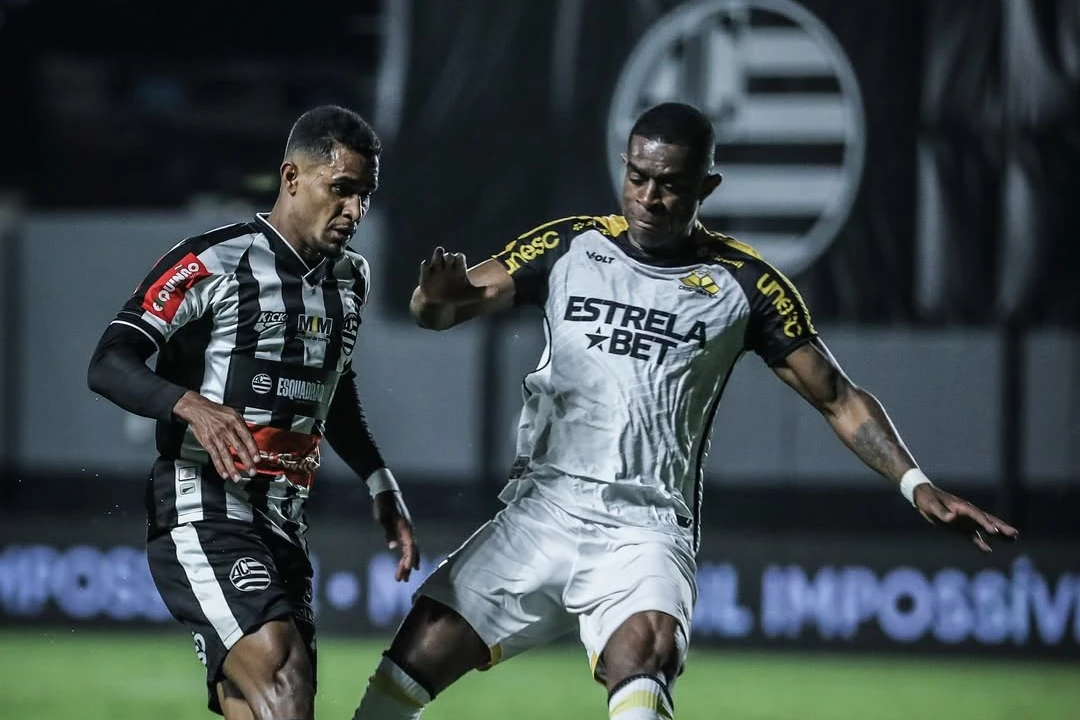 Criciúma marca primeiro, sofre com expulsão e garante empate em Minas