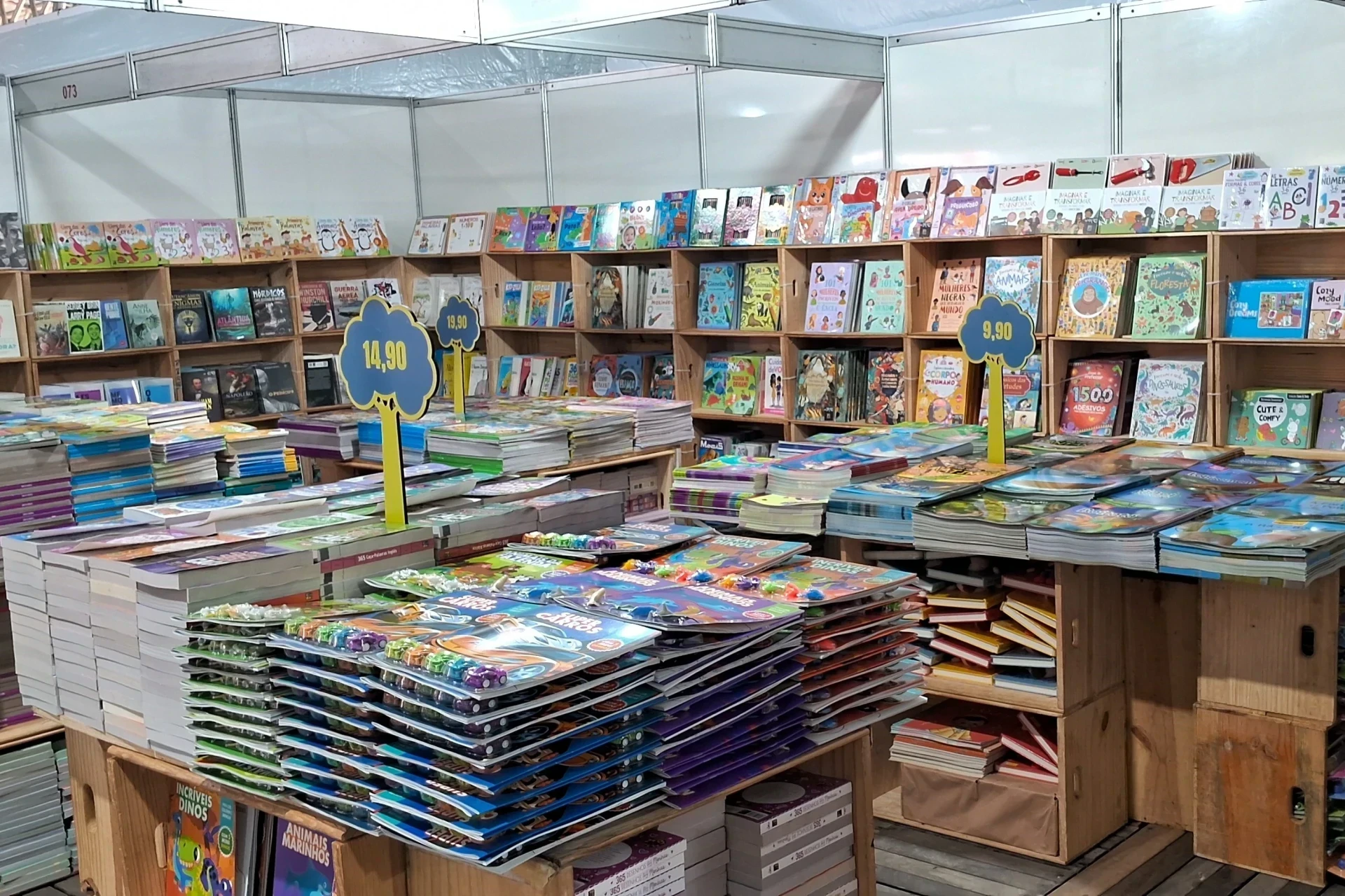 Incentivo à leitura: tradicional Feira do Livro de Criciúma é oficialmente aberta