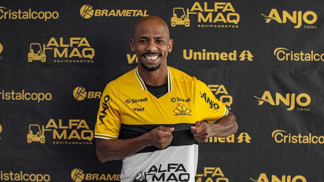 Waguininho é apresentado e afirma estar motivado com o projeto do Criciúma  - Portal Engeplus